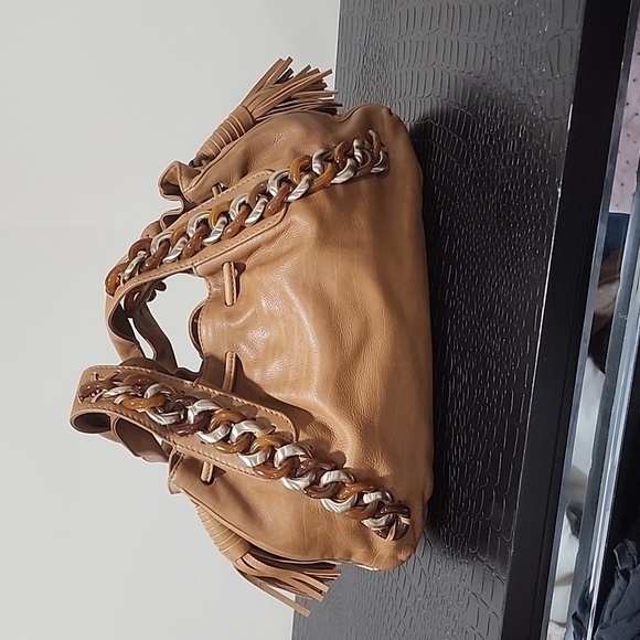 Michael Kors Handbags - Michael Kors Rare euc genuine leather shoulder bag with matching wristlet